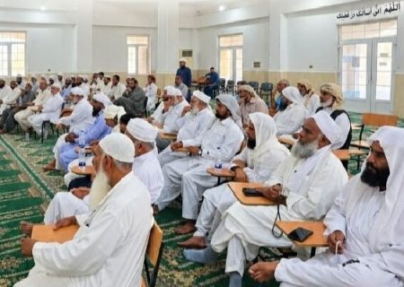 ترکیب جدید هیئت‌ رئیسه شورای ائمه جمعه اهل سنت جاسک مشخص شد